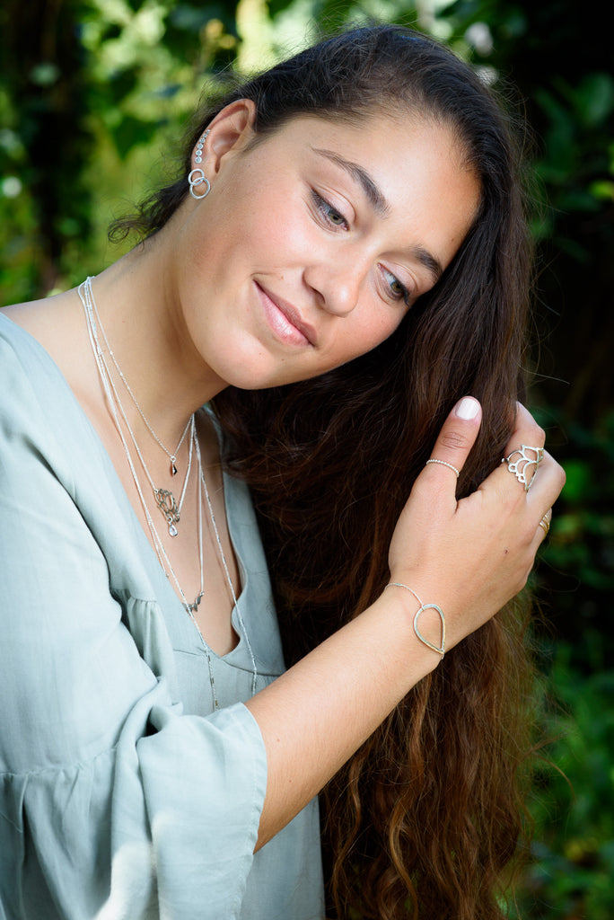 Silver Pipe chain with L Hammered Drop pendant