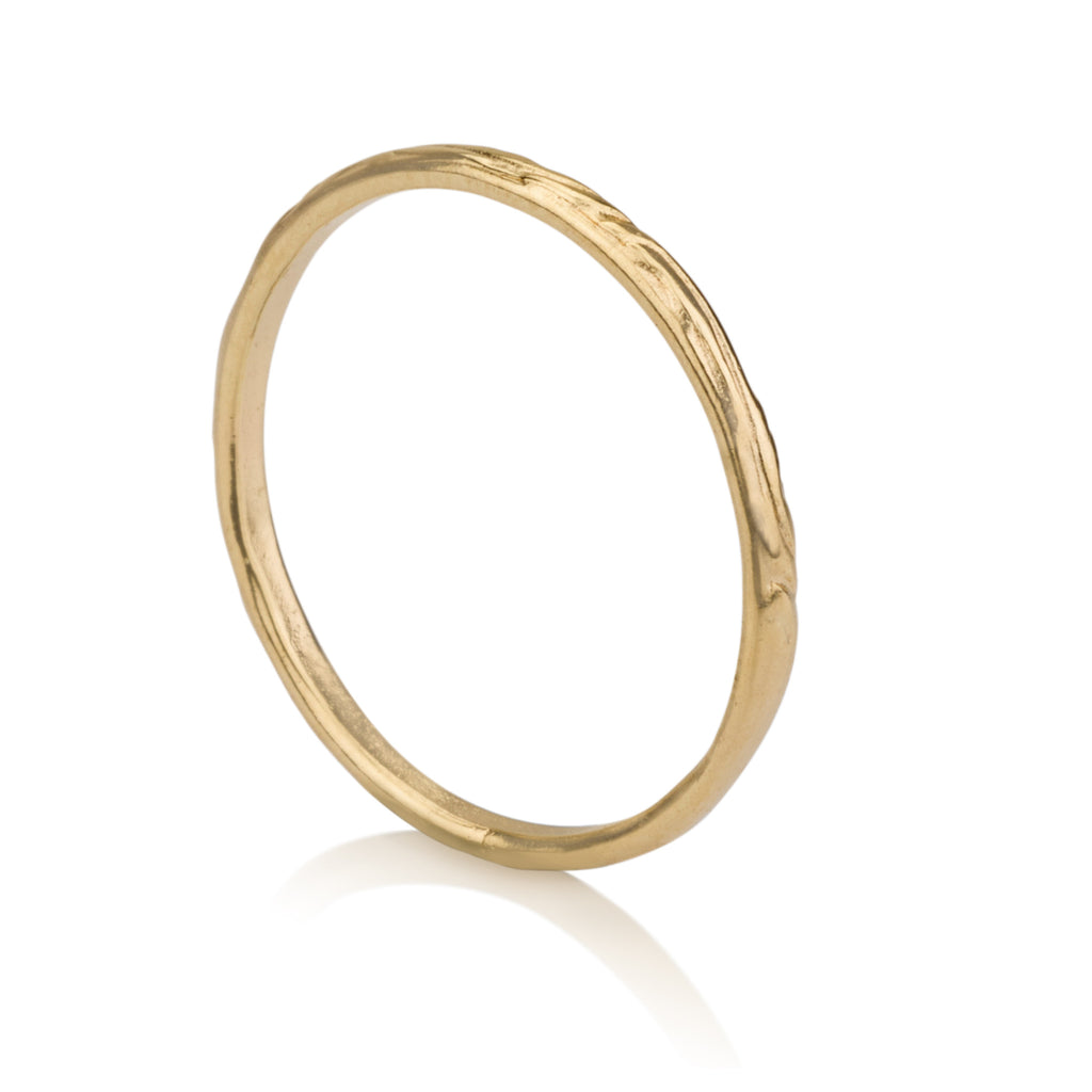 Rings - First Nuckle Maroccan Texture Ring